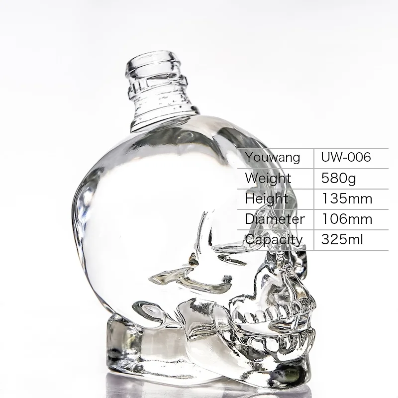 325ml Skull Extra Flint Glass Spirit Bottle