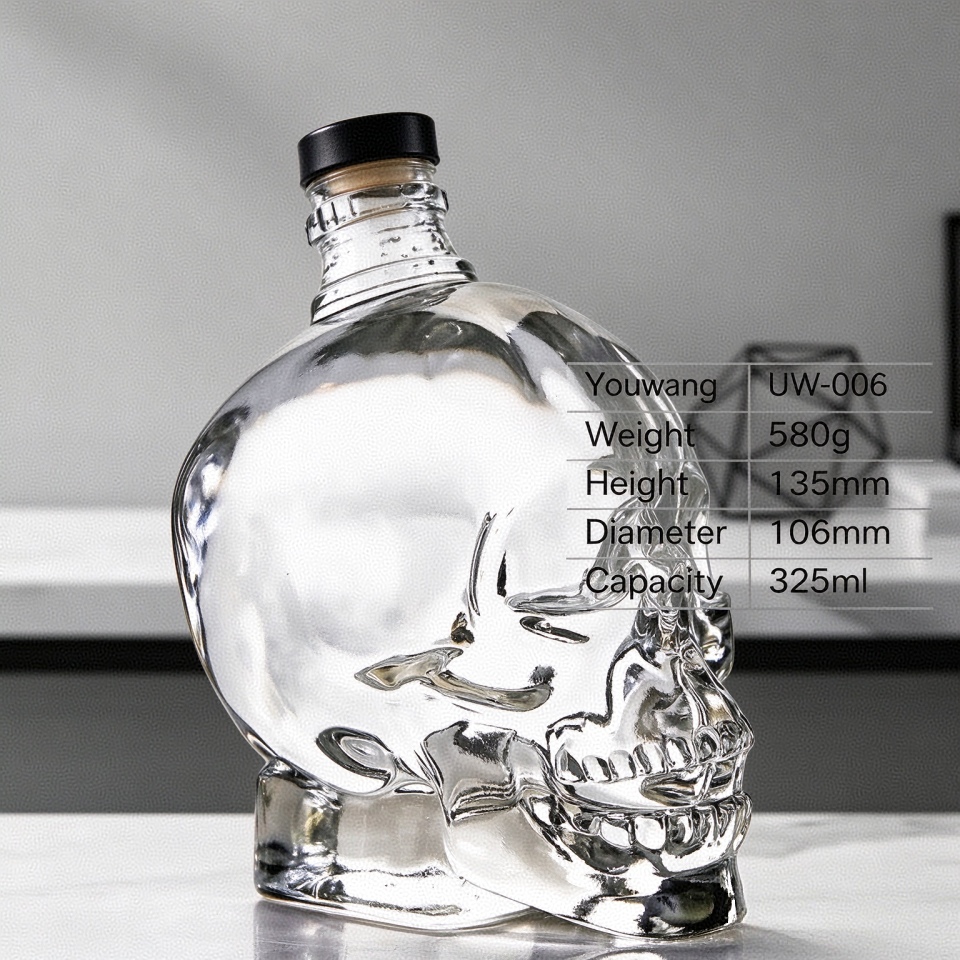 325ml Skull Extra Flint Glass Spirit Bottle